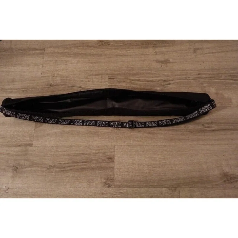 PINK sling insulated cooler bag can carrier Black Victoria's Secret VS Crossbody